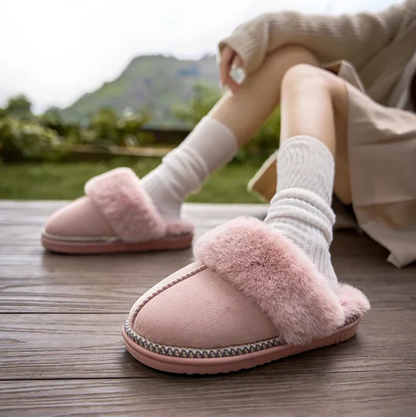 Women's Seasonal Faux Fur Slippers